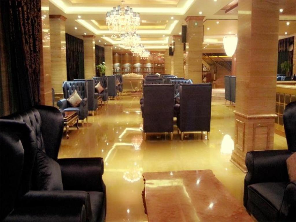 Star World Hotel Naypyidaw Exterior photo